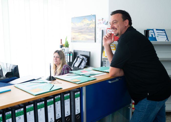 Geschäftsführer und Projektleiter von Laminar Airflow bei der Planung